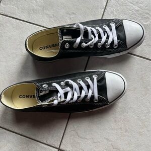 Men’s Converse Leather Sneakers